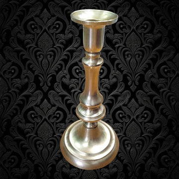 Candelero de bronce antiguo | Ideal para mesas y altares, Siglo XX - Cositas Antiguas – La Guadaña, Anticuarios Online en Jerez , vender antigüedades, muebles antiguos