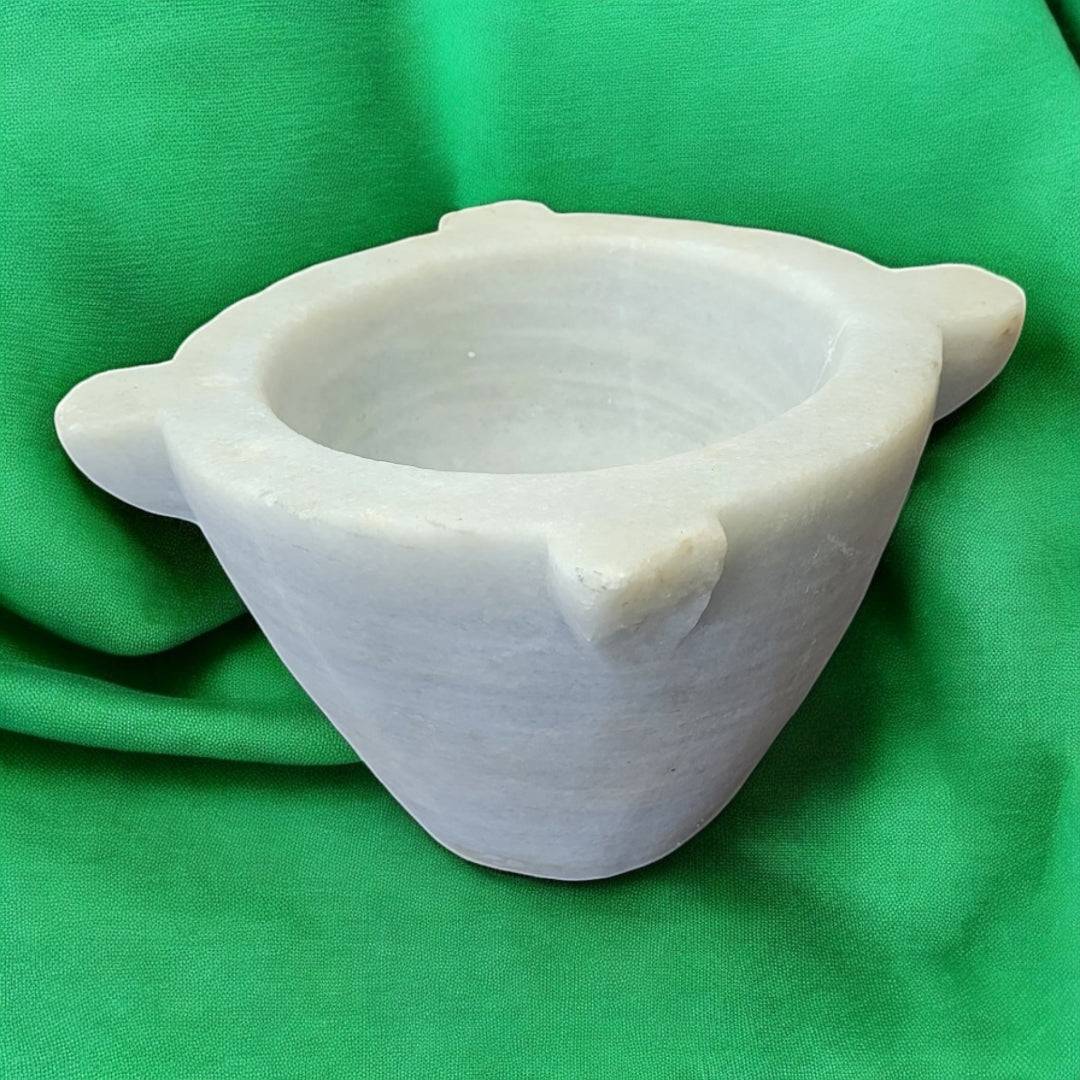 Mortero de Mármol Antiguo y auténtico | Cositas Antiguas - Cositas Antiguas – La Guadaña, Anticuarios Online en Jerez , vender antigüedades, muebles antiguos
