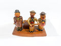 Figura tallada en madera con caja de música - Cositas Antiguas – La Guadaña, Anticuarios Online en Jerez , vender antigüedades, muebles antiguos