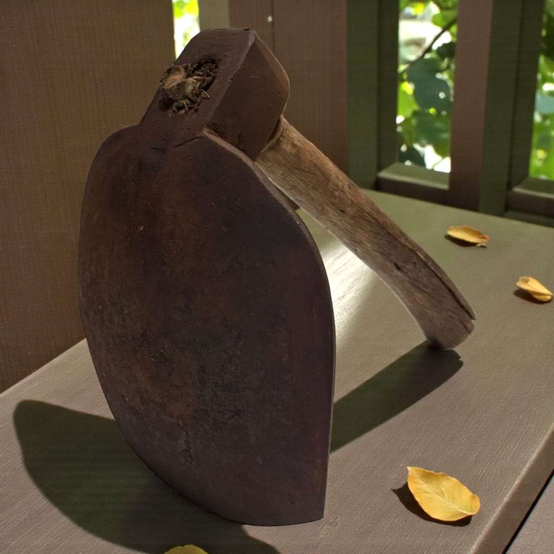 Azuela de tonelero antigua | Herramienta profesional - Cositas Antiguas – La Guadaña, Anticuarios Online en Jerez , vender antigüedades, muebles antiguos