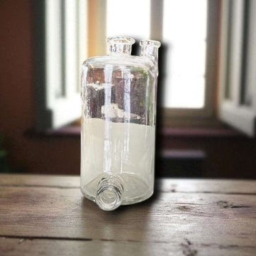 Bote de química de cristal antiguo | Pieza exclusiva - Cositas Antiguas – La Guadaña, Anticuarios Online en Jerez , vender antigüedades, muebles antiguos