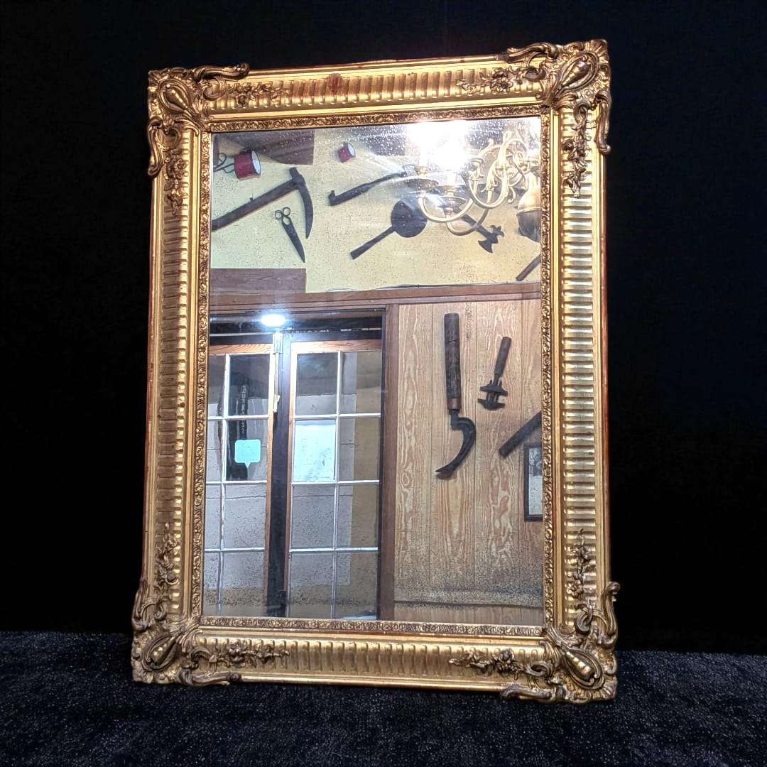 Espejo romántico antiguo con marco de pan de oro original - Cositas Antiguas – La Guadaña, Anticuarios Online en Jerez , vender antigüedades, muebles antiguos