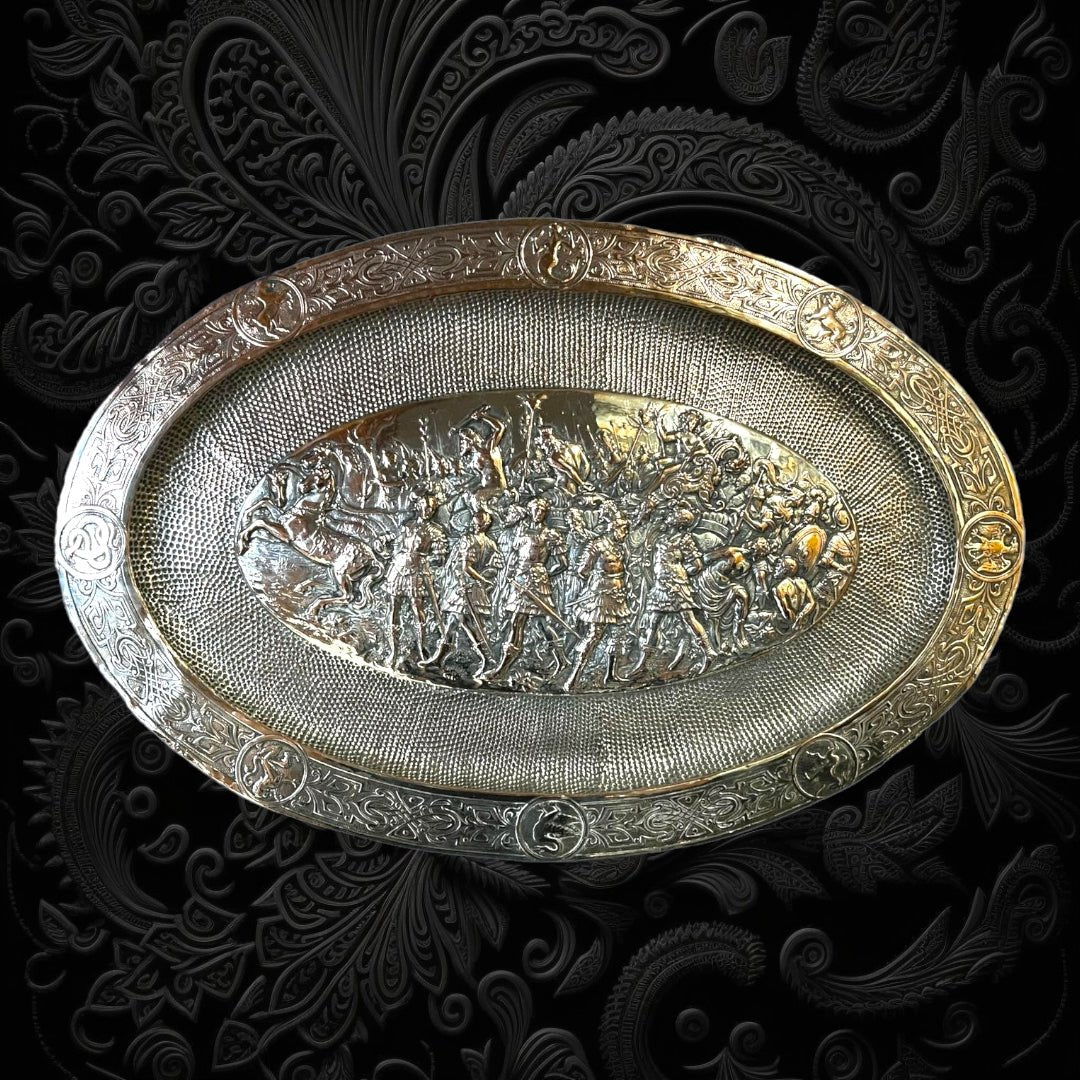 Bandeja Greca Renacentista en Cobre Plateado Ovalada - Cositas Antiguas – La Guadaña, Anticuarios Online en Jerez , vender antigüedades, muebles antiguos