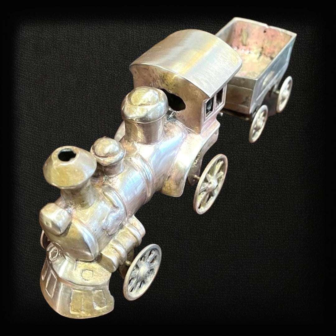 Tren con Vagoneta en Bronce de Fundición – Decoración de Alta Calidad - Cositas Antiguas – La Guadaña, Anticuarios Online en Jerez , vender antigüedades, muebles antiguos