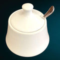 Azucarero en porcelana blanca de calidad excelente - Cositas Antiguas – La Guadaña, Anticuarios Online en Jerez , vender antigüedades, muebles antiguos