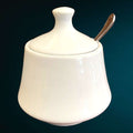 Azucarero en porcelana blanca de calidad excelente - Cositas Antiguas – La Guadaña, Anticuarios Online en Jerez , vender antigüedades, muebles antiguos