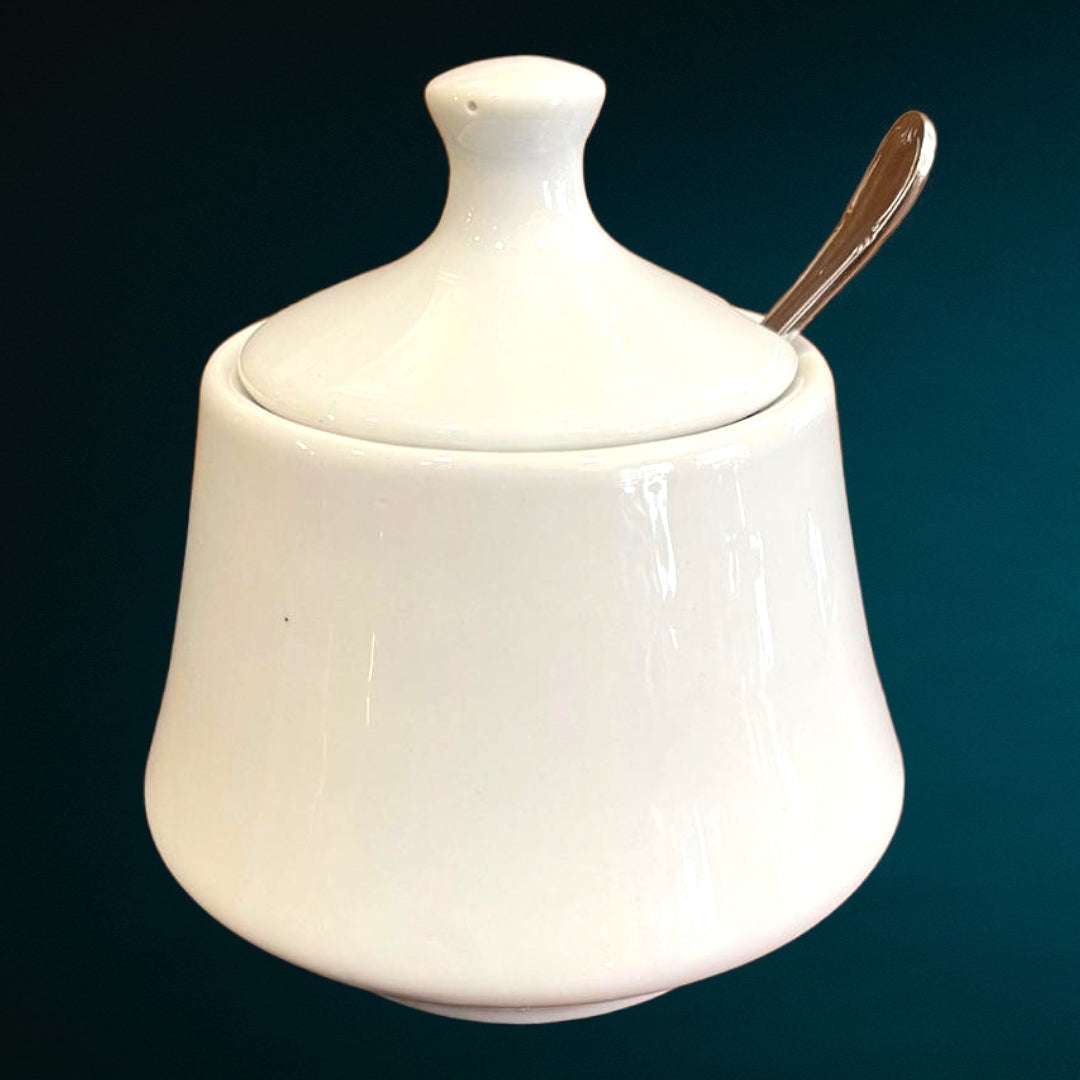 Azucarero en porcelana blanca de calidad excelente - Cositas Antiguas – La Guadaña, Anticuarios Online en Jerez , vender antigüedades, muebles antiguos