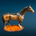 Caballo de porcelana Beswick con peana esmaltada - Cositas Antiguas – La Guadaña, Anticuarios Online en Jerez , vender antigüedades, muebles antiguos