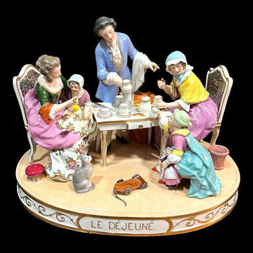 Grupo de la familia de porcelana. - Cositas Antiguas – La Guadaña, Anticuarios Online en Jerez , vender antigüedades, muebles antiguos