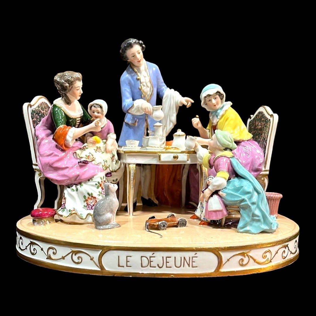 Grupo de la familia de porcelana. - Cositas Antiguas – La Guadaña, Anticuarios Online en Jerez , vender antigüedades, muebles antiguos