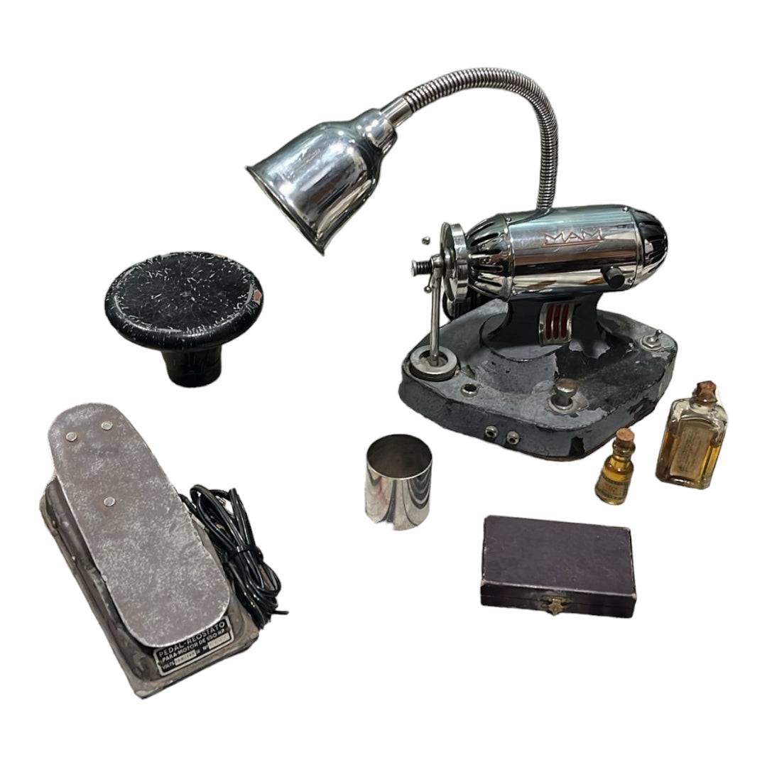 Maquina Reparar Medias - Reparacion facil y economica - Cositas Antiguas – La Guadaña, Anticuarios Online en Jerez , vender antigüedades, muebles antiguos