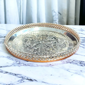 Bandeja Decorada - Cositas Antiguas – La Guadaña, Anticuarios Online en Jerez , vender antigüedades, muebles antiguos