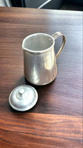Jarra de aluminio vintage de 1/2 litro con tapadera - Cositas Antiguas – La Guadaña, Anticuarios Online en Jerez , vender antigüedades, muebles antiguos