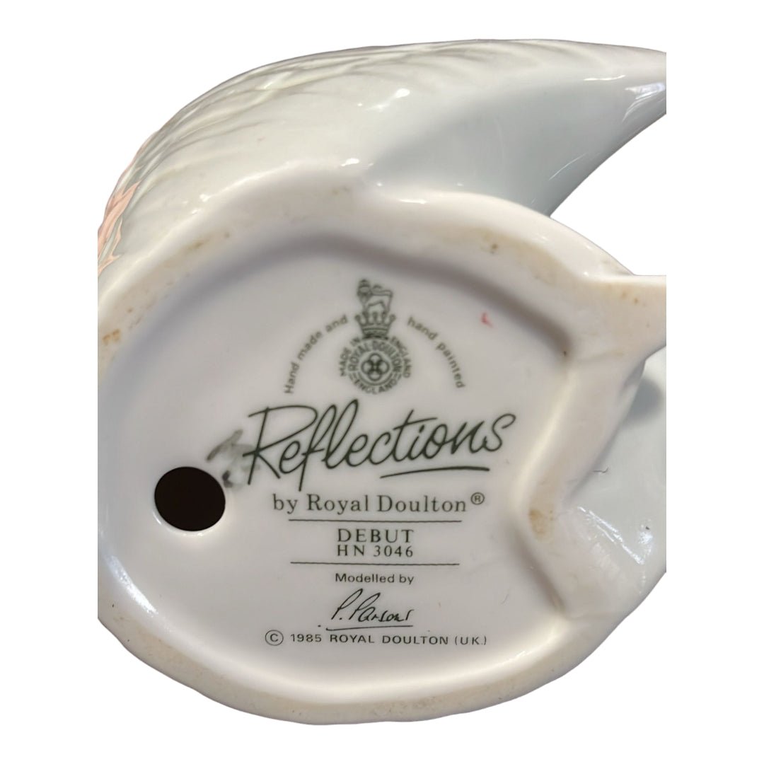Figura Royal Doulton - Cositas Antiguas – La Guadaña, Anticuarios Online en Jerez , vender antigüedades, muebles antiguos
