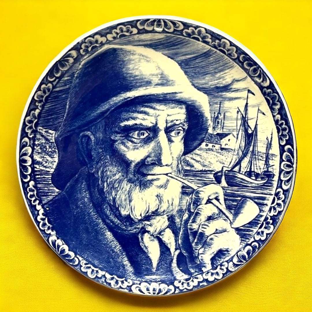 Plato viejo con pipa, estilo clásico de los años 50 - Cositas Antiguas – La Guadaña, Anticuarios Online en Jerez , vender antigüedades, muebles antiguos