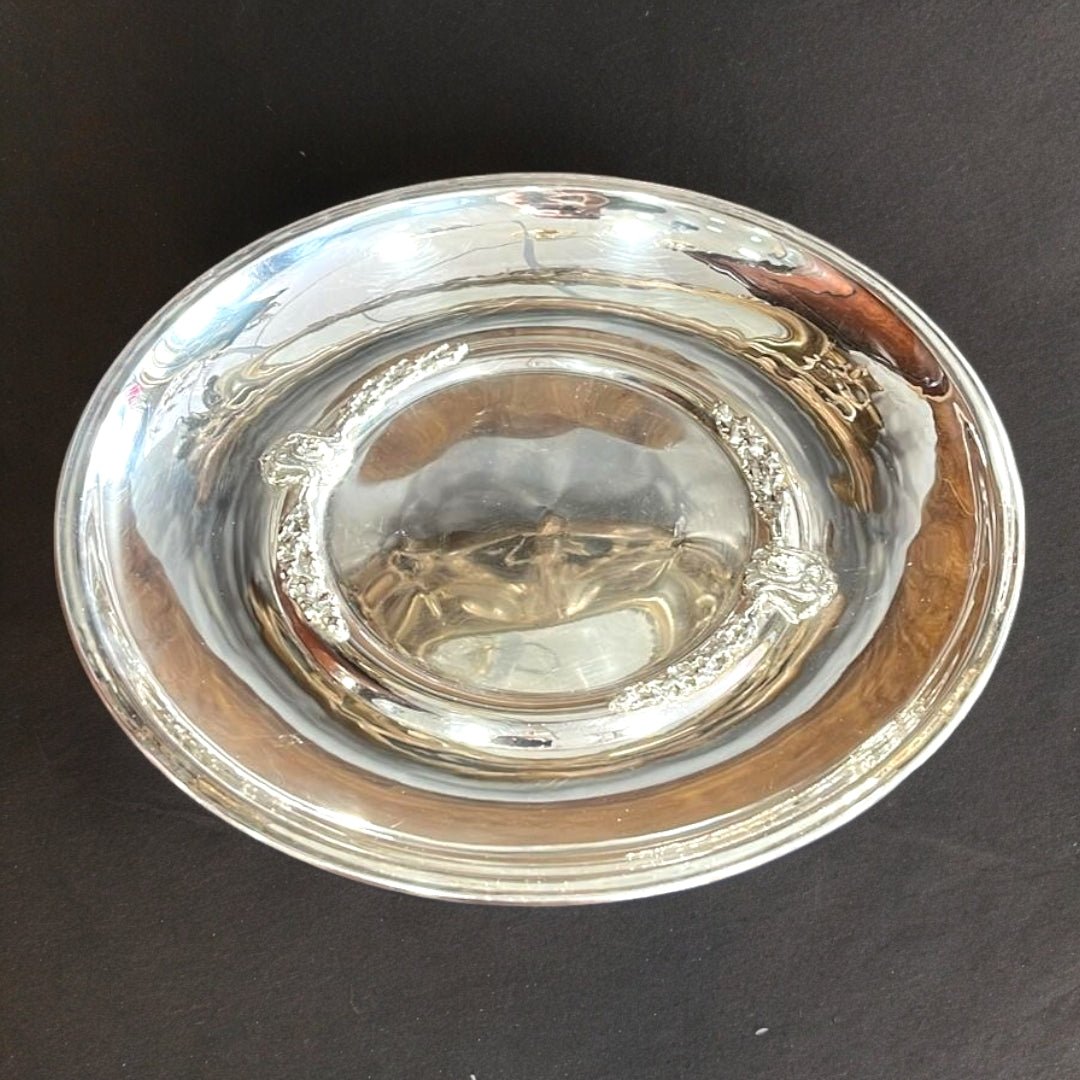 Aguamanil de Meneses, diseño moderno y sofisticado - Cositas Antiguas – La Guadaña, Anticuarios Online en Jerez , vender antigüedades, muebles antiguos