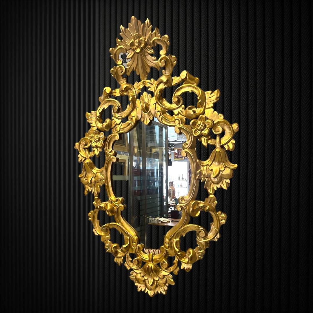 Espejo Cornucopia Isabelino | Elegancia Siglo XIX - Cositas Antiguas – La Guadaña, Anticuarios Online en Jerez , vender antigüedades, muebles antiguos