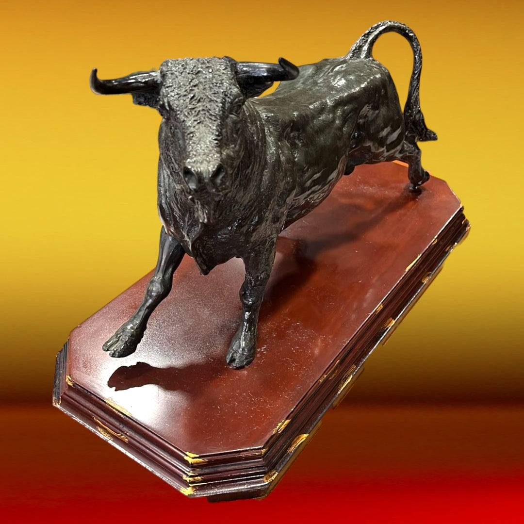 Toro de Fuerza y Nobleza - Cositas Antiguas – La Guadaña, Anticuarios Online en Jerez , vender antigüedades, muebles antiguos