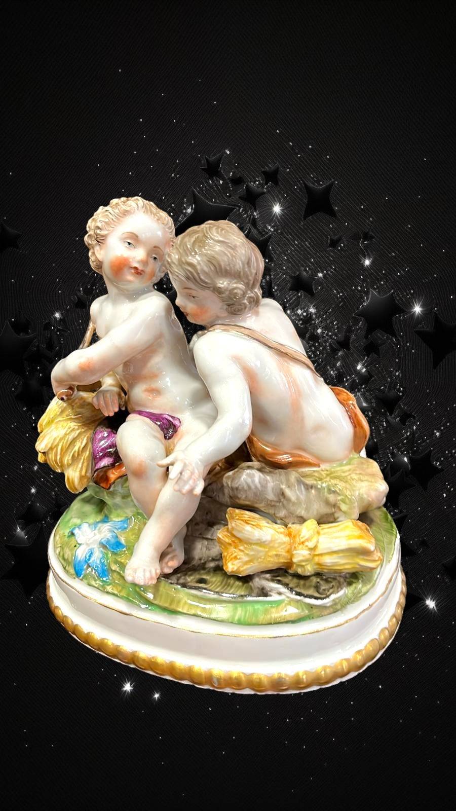 Pareja de Amorcillos Recolectores - Cositas Antiguas – La Guadaña, Anticuarios Online en Jerez , vender antigüedades, muebles antiguos
