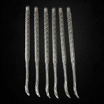 Palillos antiguos en metal plateado para caracoles - Cositas Antiguas – La Guadaña, Anticuarios Online en Jerez , vender antigüedades, muebles antiguos