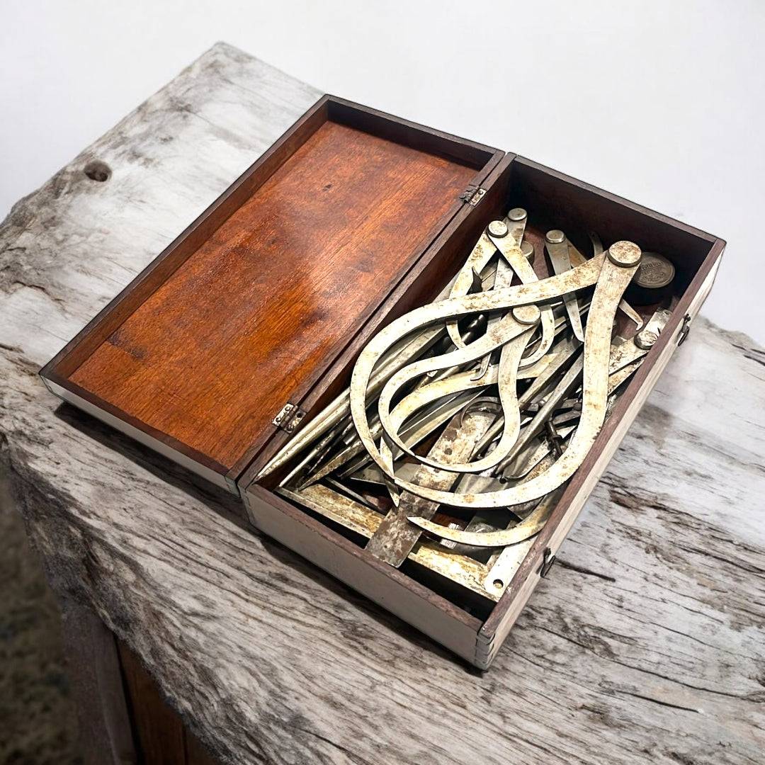 Juego de Herramientas de Tornero Vintage - Calidad - Cositas Antiguas – La Guadaña, Anticuarios Online en Jerez , vender antigüedades, muebles antiguos