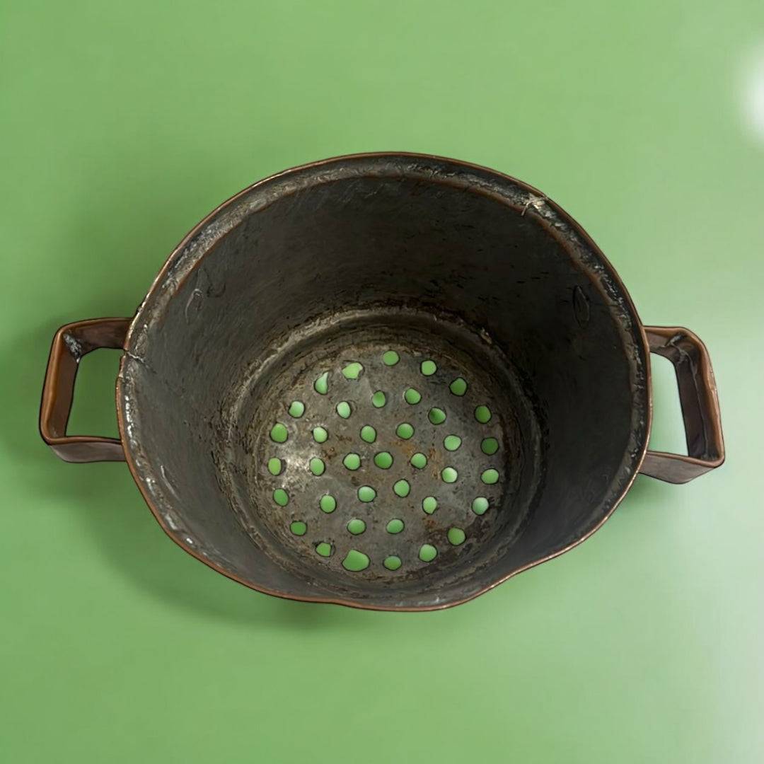 Antiguo Cocedero de Cobre: Elegancia Rústica para Decoración - Cositas Antiguas – La Guadaña, Anticuarios Online en Jerez , vender antigüedades, muebles antiguos