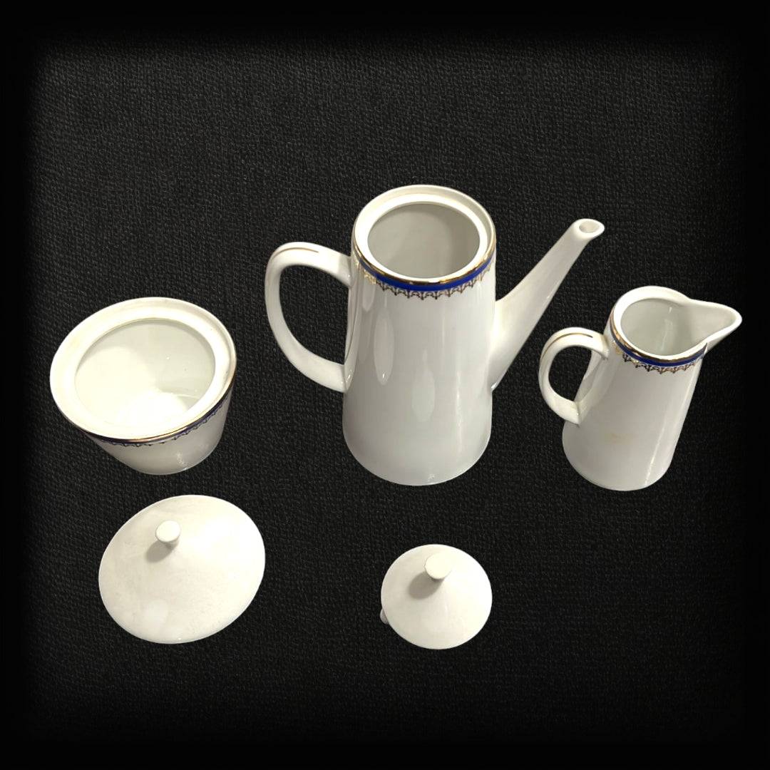Juego de Cafe Epiag de Porcelana Fina: Elegancia Azul - Cositas Antiguas – La Guadaña, Anticuarios Online en Jerez , vender antigüedades, muebles antiguos