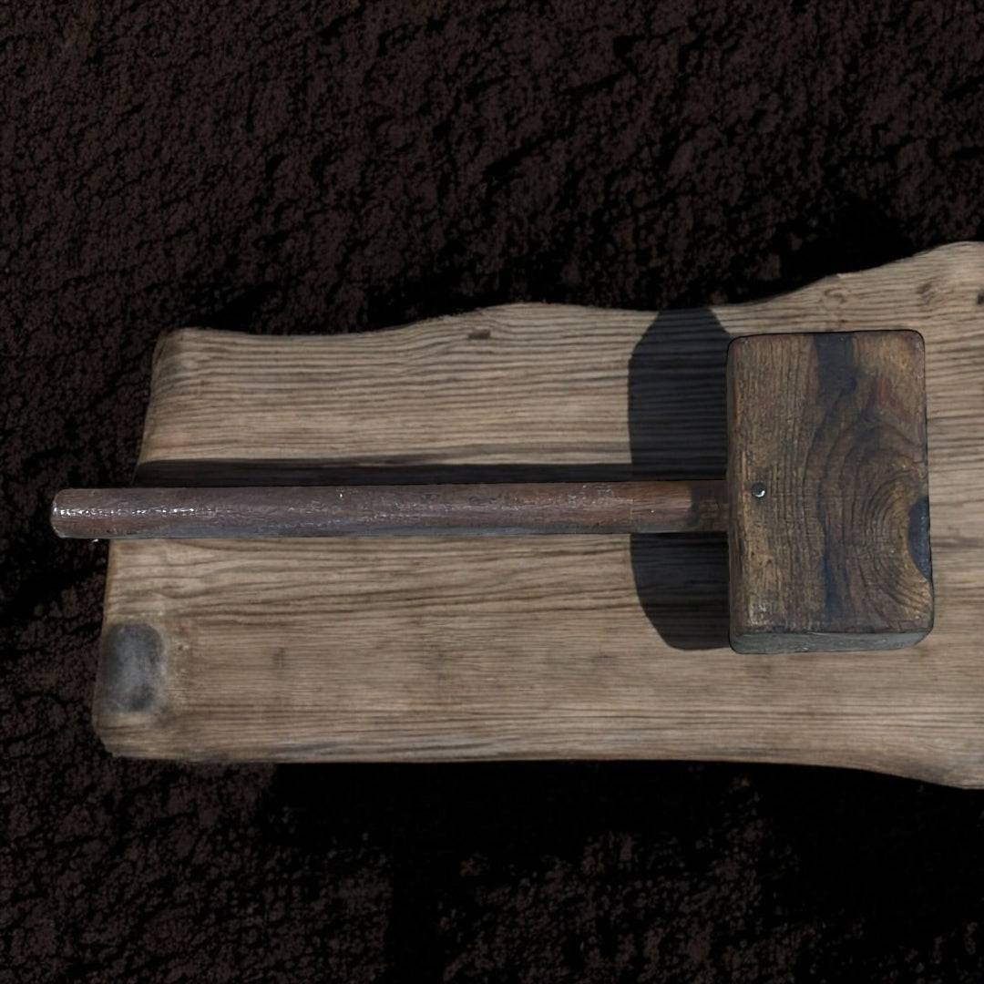 Antiguo mazo de madera rústico: pieza única y decorativa - Cositas Antiguas – La Guadaña, Anticuarios Online en Jerez , vender antigüedades, muebles antiguos