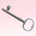 Llave antigua de forja decorativa para puertas o interiores - Cositas Antiguas – La Guadaña, Anticuarios Online en Jerez , vender antigüedades, muebles antiguos