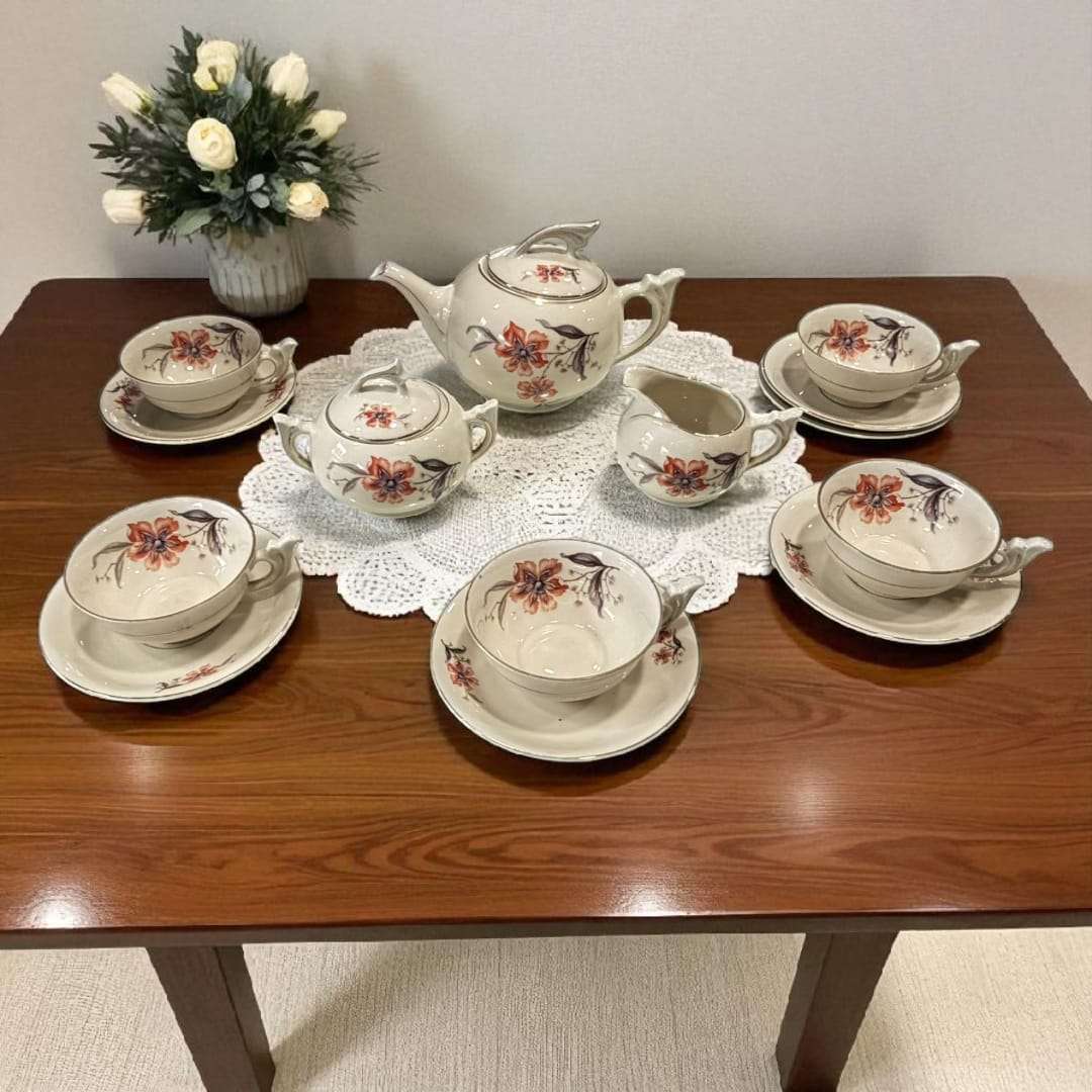 Juego de Te Baviera – Elegancia alemana y porcelana - Cositas Antiguas – La Guadaña, Anticuarios Online en Jerez , vender antigüedades, muebles antiguos