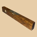 Nivel de burbuja antiguo de madera para carpintería clásica - Cositas Antiguas – La Guadaña, Anticuarios Online en Jerez , vender antigüedades, muebles antiguos