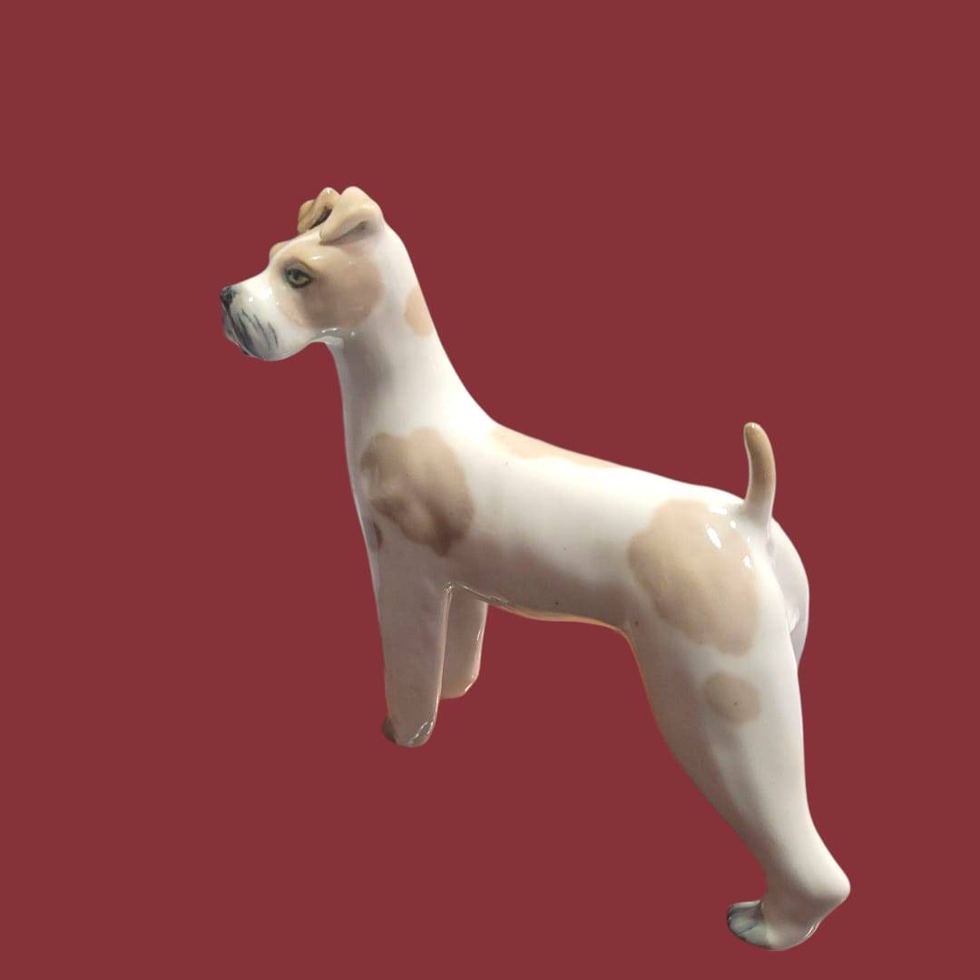 Perro de porcelana Lladró, figura decorativa única - Cositas Antiguas – La Guadaña, Anticuarios Online en Jerez , vender antigüedades, muebles antiguos
