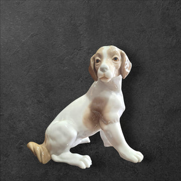 Perro Manchado de Nao Porcelana Fina - Elegancia Tierna - Cositas Antiguas – La Guadaña, Anticuarios Online en Jerez , vender antigüedades, muebles antiguos