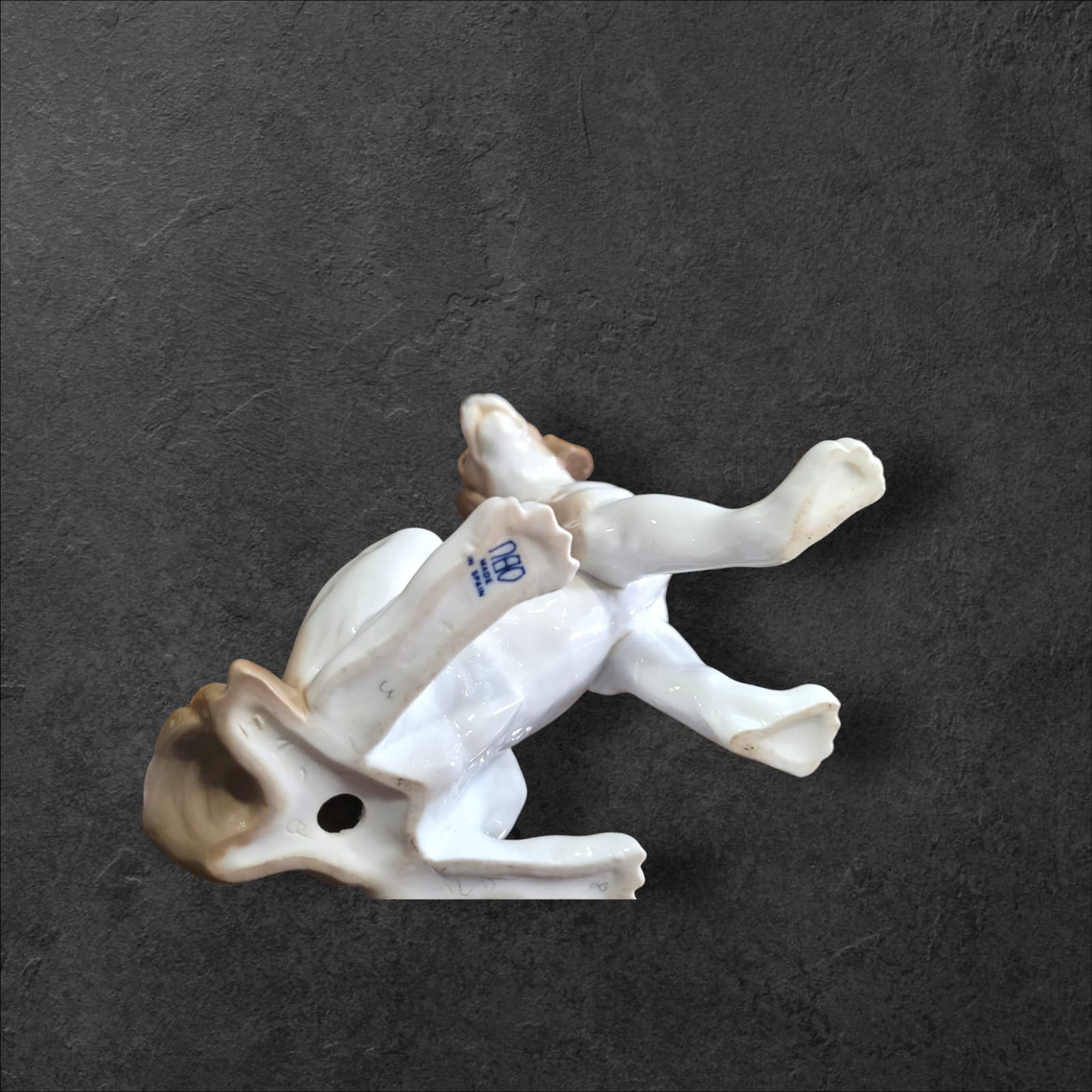 Perro Manchado de Nao Porcelana Fina - Elegancia Tierna - Cositas Antiguas – La Guadaña, Anticuarios Online en Jerez , vender antigüedades, muebles antiguos