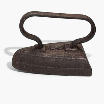 Plancha antigua de hierro macizo | Miniatura única - Cositas Antiguas – La Guadaña, Anticuarios Online en Jerez , vender antigüedades, muebles antiguos