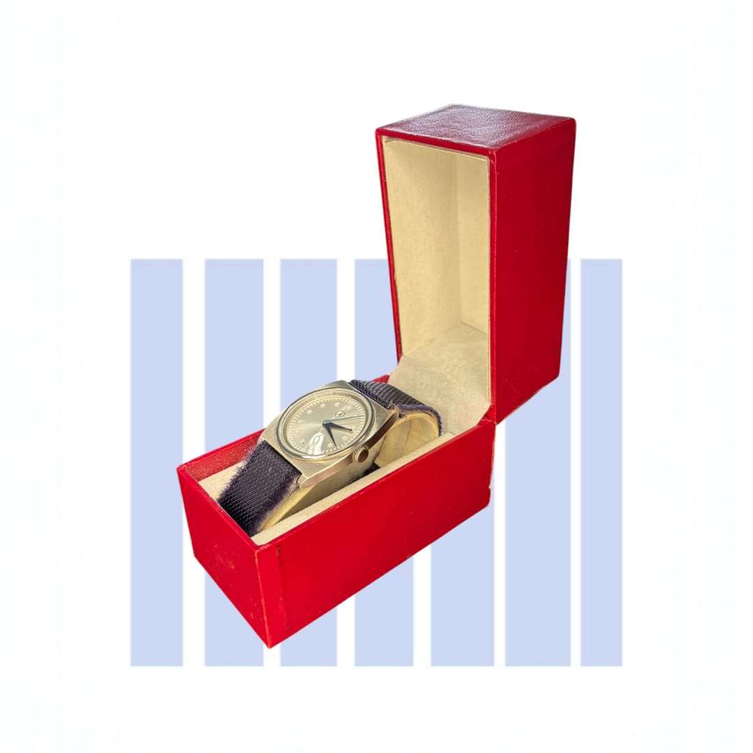 Reloj Mercedes antiguo con estuche original vintage - Cositas Antiguas – La Guadaña, Anticuarios Online en Jerez , vender antigüedades, muebles antiguos