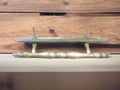 Tirador de puerta antiguo de metal macizo con detalles - Cositas Antiguas – La Guadaña, Anticuarios Online en Jerez , vender antigüedades, muebles antiguos