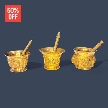 Morteros pequeños de bronce antiguos: set decorativo único - Cositas Antiguas – La Guadaña, Anticuarios Online en Jerez , vender antigüedades, muebles antiguos