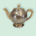Tetera de metal dorado antigua grabada y decorativa - Cositas Antiguas – La Guadaña, Anticuarios Online en Jerez , vender antigüedades, muebles antiguos