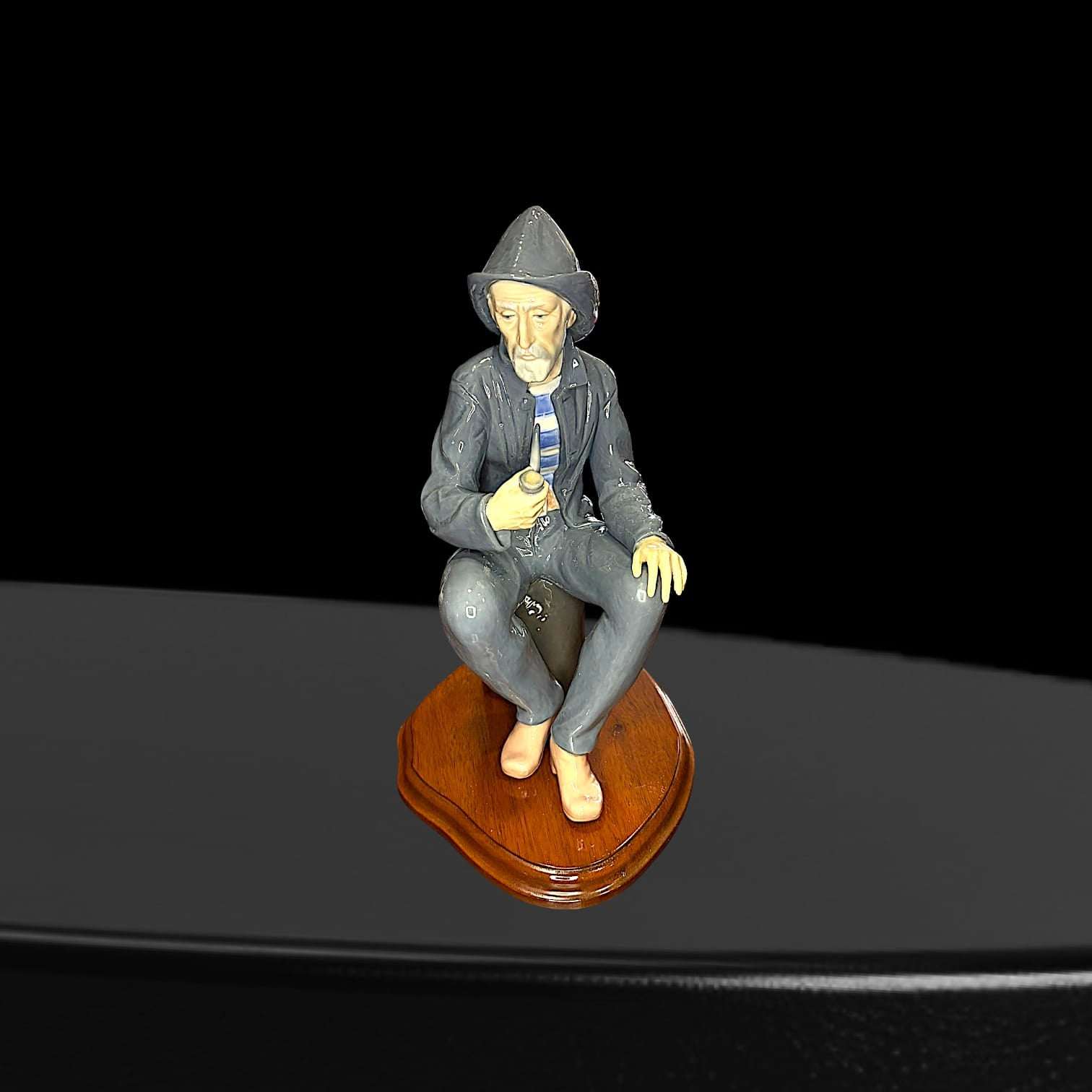 Marinero fumando pipa Lladró original | Figura artesanal - Cositas Antiguas – La Guadaña, Anticuarios Online en Jerez , vender antigüedades, muebles antiguos