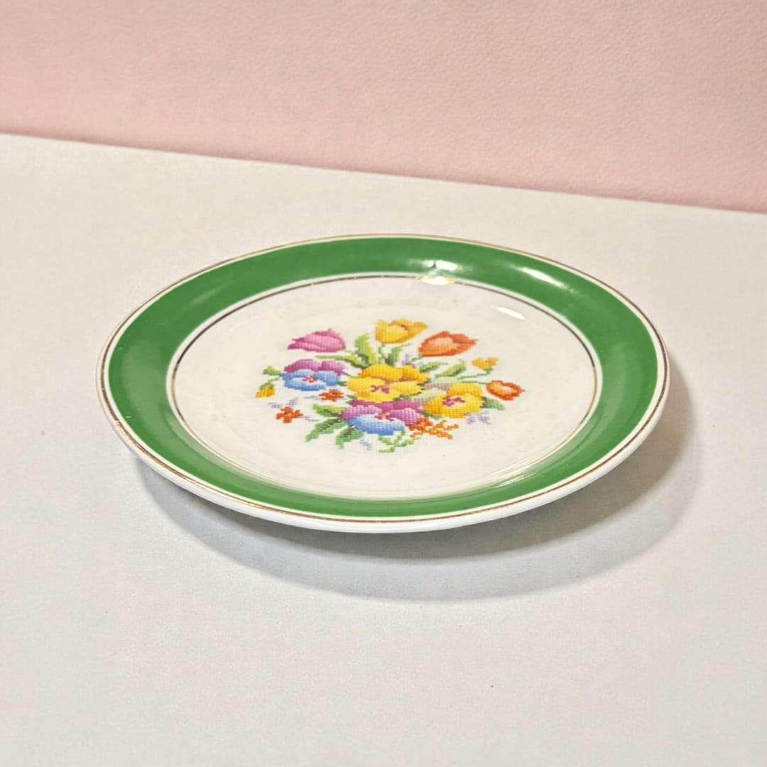 Plato de porcelana Jäger floral alemán antiguo único - Cositas Antiguas – La Guadaña, Anticuarios Online en Jerez , vender antigüedades, muebles antiguos