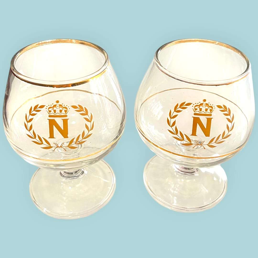 Lote de copas Napoleón de cristal con decoración dorada - Cositas Antiguas – La Guadaña, Anticuarios Online en Jerez , vender antigüedades, muebles antiguos