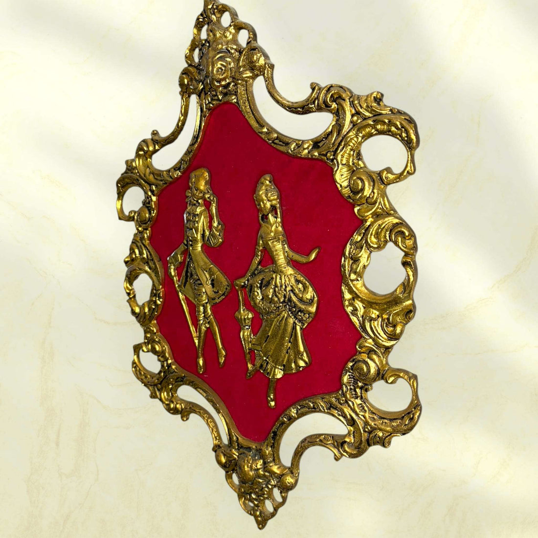 Metopa de bronce dama y caballero victoriano rococó - Cositas Antiguas – La Guadaña, Anticuarios Online en Jerez , vender antigüedades, muebles antiguos