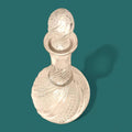 Licorera de cristal tallado con tapón decorativo - Cositas Antiguas – La Guadaña, Anticuarios Online en Jerez , vender antigüedades, muebles antiguos
