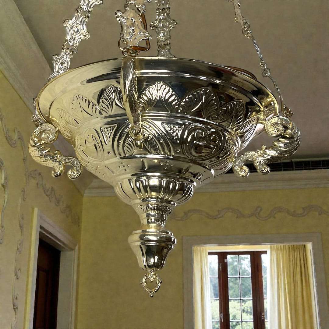 Lámpara Votiva de metal plateado colgante ornamental - Cositas Antiguas – La Guadaña, Anticuarios Online en Jerez , vender antigüedades, muebles antiguos