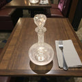 Licorera de cristal con tapa decorativa elegante - Cositas Antiguas – La Guadaña, Anticuarios Online en Jerez , vender antigüedades, muebles antiguos