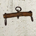 Balancín de madera con anillos de forja 34 cm - Cositas Antiguas – La Guadaña, Anticuarios Online en Jerez , vender antigüedades, muebles antiguos