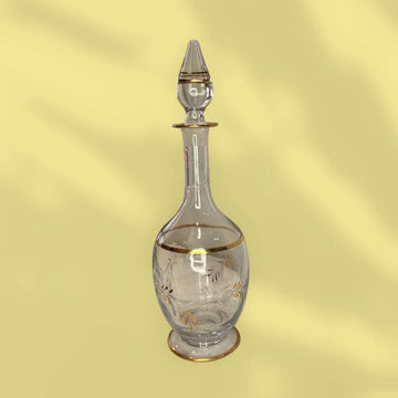 Licorera de cristal con hilo dorado tallado elegante - Cositas Antiguas – La Guadaña, Anticuarios Online en Jerez , vender antigüedades, muebles antiguos