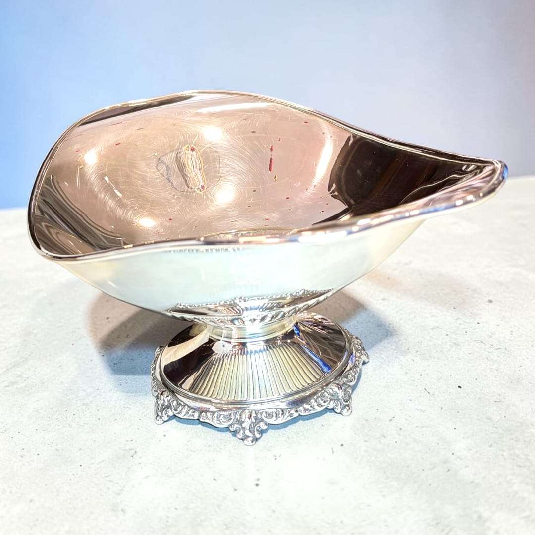 Centro de mesa frutero de metal plateado elegante - Cositas Antiguas – La Guadaña, Anticuarios Online en Jerez , vender antigüedades, muebles antiguos