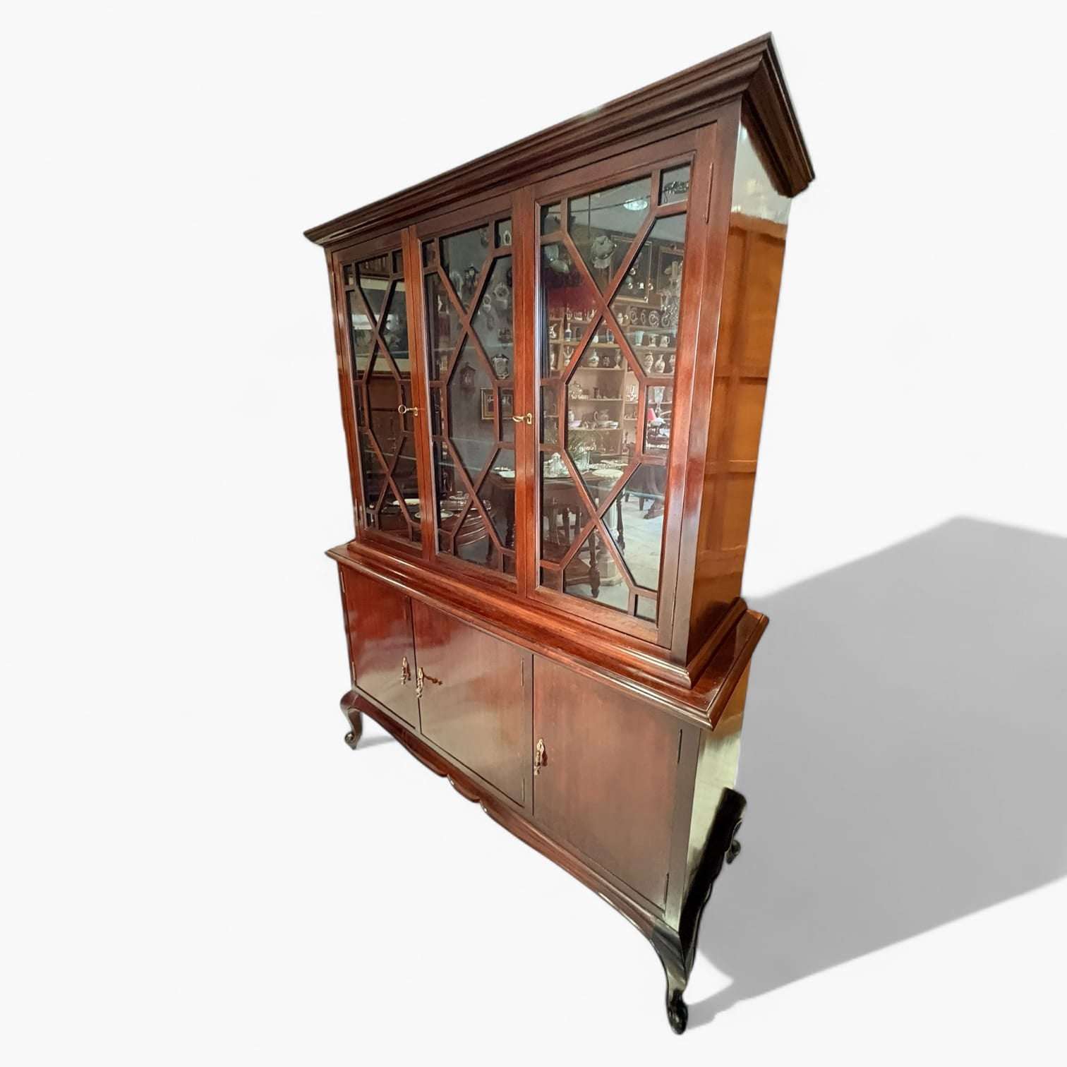 Vitrina de caoba | Vitrina antigua de salón elegante - Cositas Antiguas – La Guadaña, Anticuarios Online en Jerez , vender antigüedades, muebles antiguos